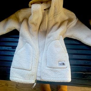 Kids size 6 north face jacket